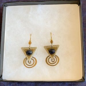 Earrings 3 $5 earrings for 10